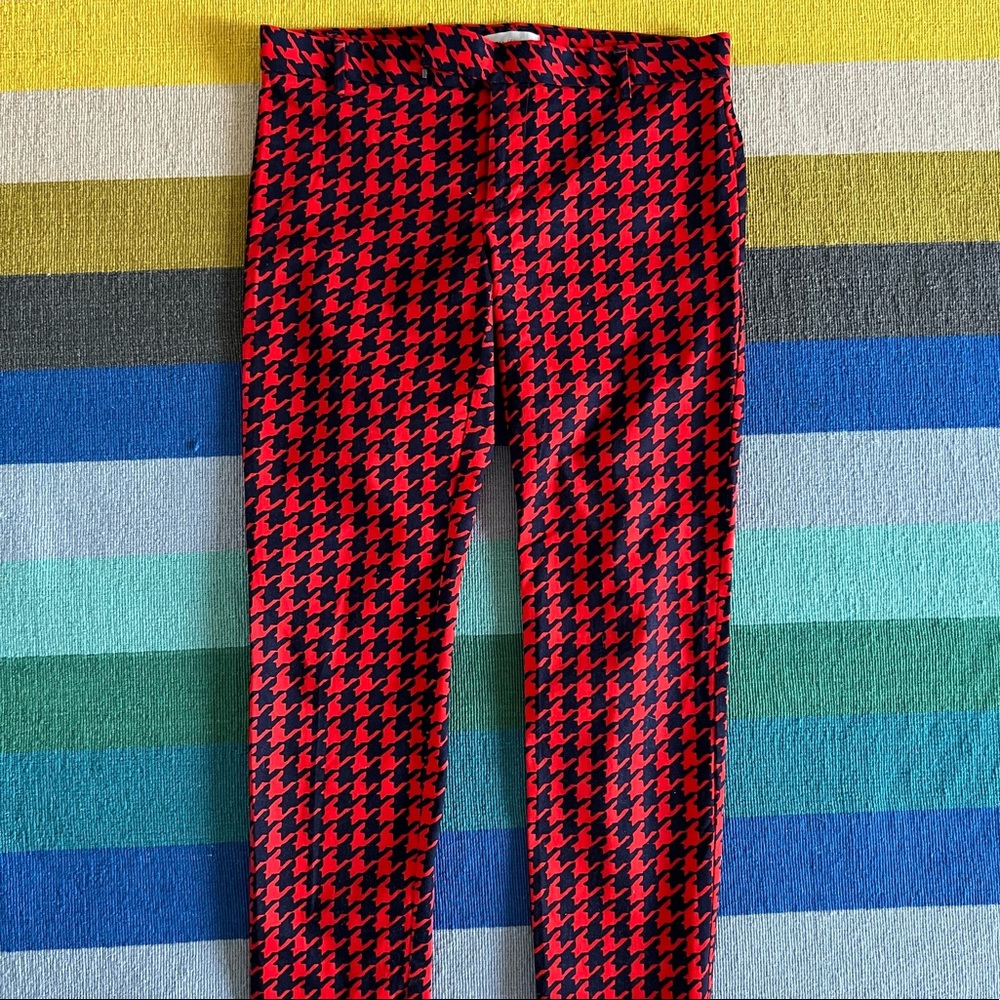 GAP Slim Cropped Stretch Trouser in Red/Navy Houndstooth Pattern • Size 6